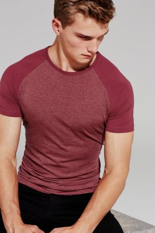 Muscle Fit T-shirt